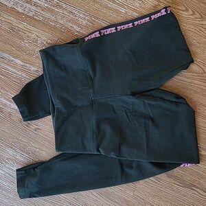 2021 Victorias Secret PINK Black Full Logo Spellout Out Side Leggings Womens Sm